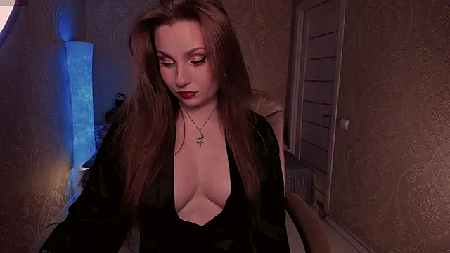 Eesmaaarrr online show from 12-22-25, 11:24