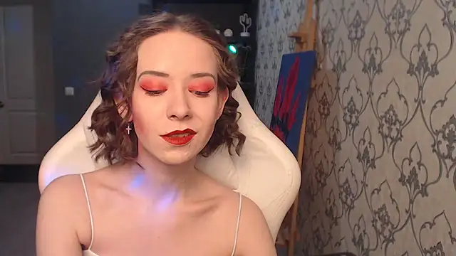 FascinatingEyess online show from 04-17-26, 08:34