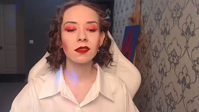 FascinatingEyess online show from 05-27-26, 06:05