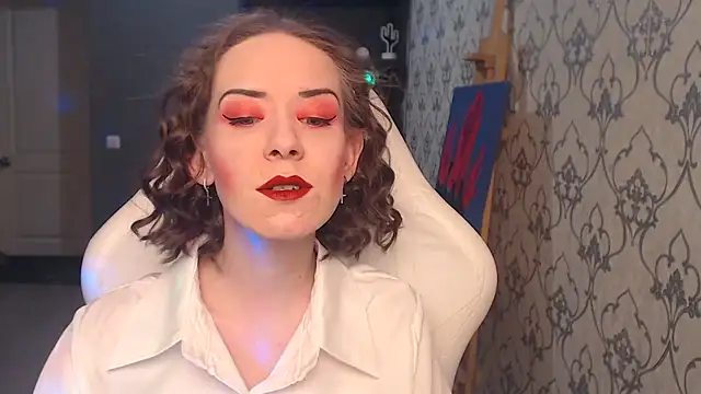 FascinatingEyess online show from 05-30-26, 07:44