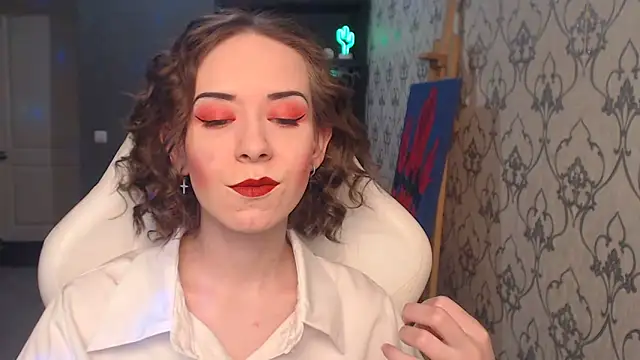 FascinatingEyess online show from 06-02-26, 07:49