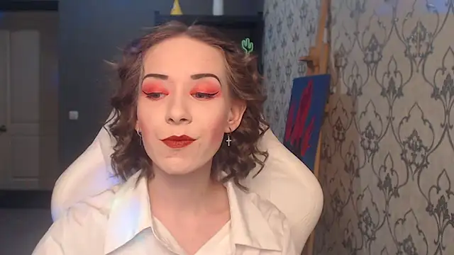 FascinatingEyess online show from 06-06-26, 09:08