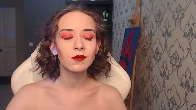 FascinatingEyess online show from 06-11-26, 07:12