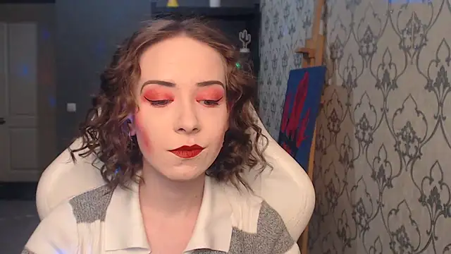 FascinatingEyess online show from 06-17-26, 08:10