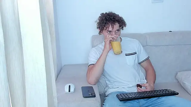 laurent nova online show from 02-06-25, 09:38