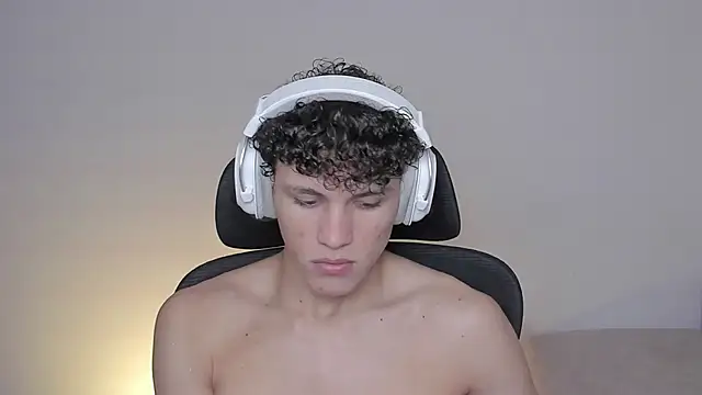 laurent nova online show from 10-07-25, 06:32