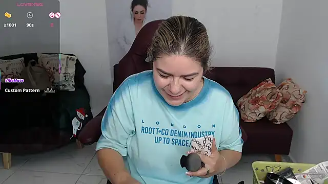 zehra sanem online show from 11-17-25, 04:24