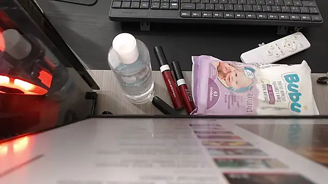 zehra sanem online show from 11-18-25, 05:28