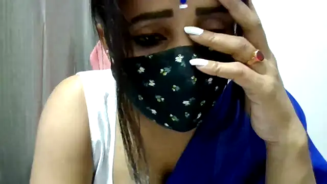 Queenhimanshi online show from 11-03-25, 09:05