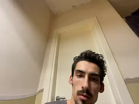 LamponaeFoglia3 online show from 12-17-24, 04:11