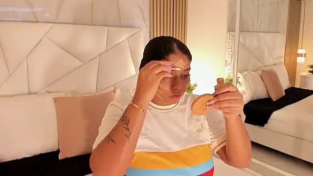 belacampbell online show from 06-18-26, 05:41