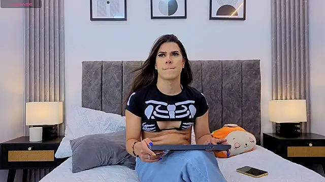 Luciana Ortiz1 online show from 11-07-25, 01:44