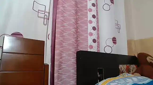 Kenia 29 online show from 03-12-25, 06:29