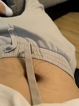 AttractiveSilk5 online show from 09-12-25, 03:45