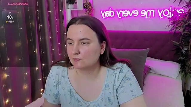FeralPeach online show from 05-16-26, 07:38