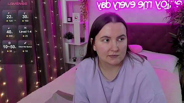 FeralPeach online show from 05-19-26, 07:47