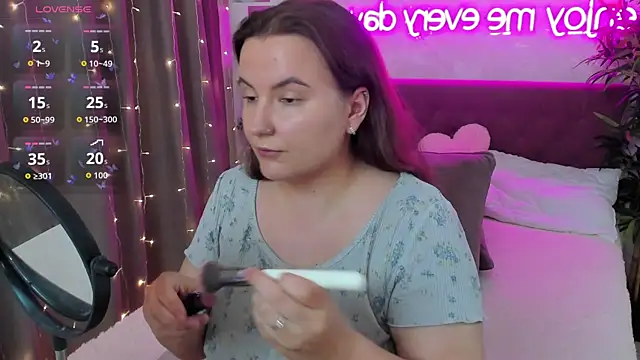 FeralPeach online show from 07-11-26, 05:54
