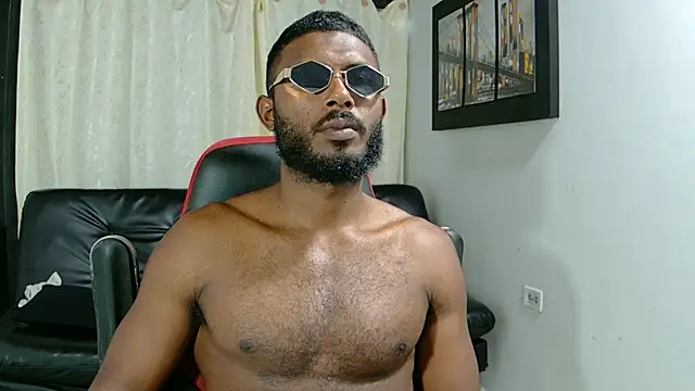 Snapshot of Black_indiian chatting on 02-14-26, 01:19 Black indiian online show from 02-14-26, 01:19