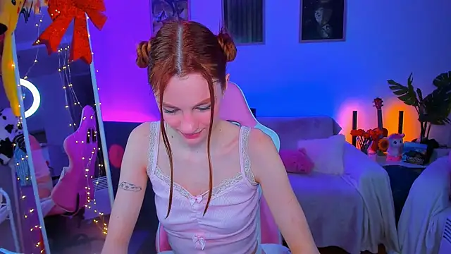 Alyssa Smitt online show from 02-10-25, 02:30