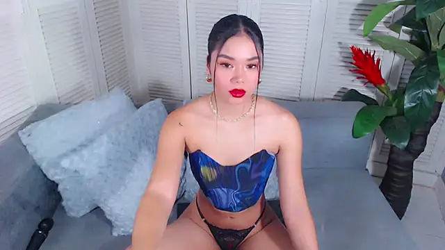Snapshot of JasmineMoore chatting on 01-09-25, 10:09 JasmineMoore online show from 01-09-25, 10:09