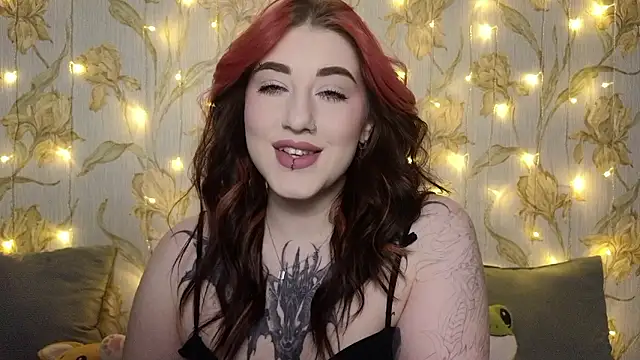 Snapshot of Kimpossible1 chatting on 12-09-24, 11:36 Kimpossible1 online show from 12-09-24, 11:36