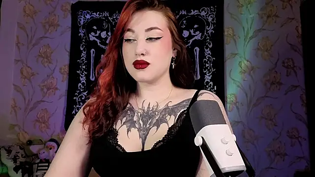 Snapshot of Kimpossible1 chatting on 10-12-25, 09:19 Kimpossible1 online show from 10-12-25, 09:19