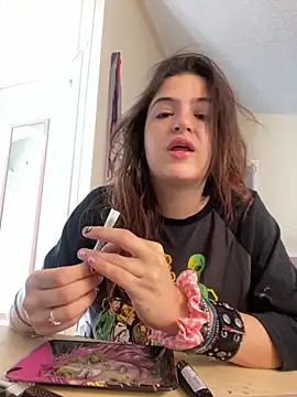 SafeinouterSpace online show from 09-16-25, 03:35