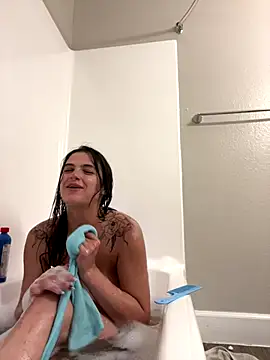 SafeinouterSpace online show from 10-23-25, 10:58