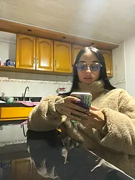 Ady 18 online show from 10-28-25, 12:36