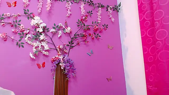 Watagatapitusberry1 online show from 02-14-25, 02:18