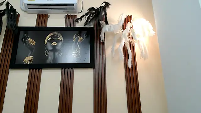 Watagatapitusberry1 online show from 02-20-25, 12:19