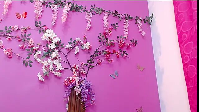 Watagatapitusberry1 online show from 02-21-25, 01:33