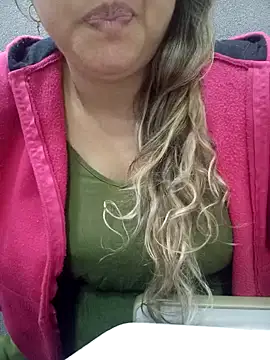 lovelyjhessy online show from 01-16-25, 02:19