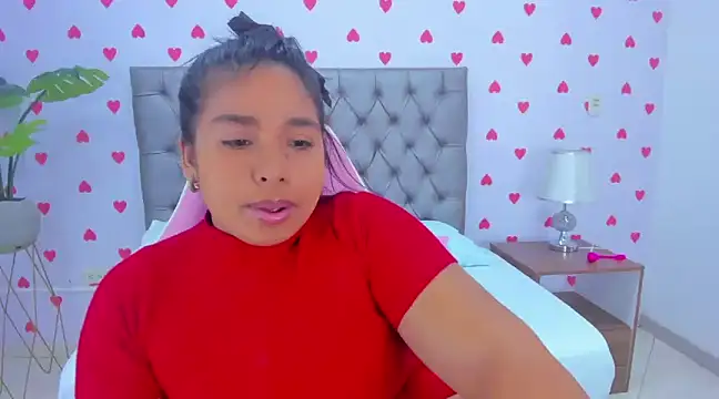 hurrem had online show from 02-25-25, 02:14