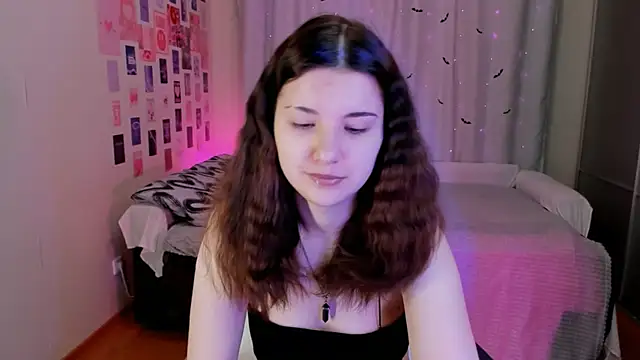 Vanessa Verona online show from 02-18-25, 08:36