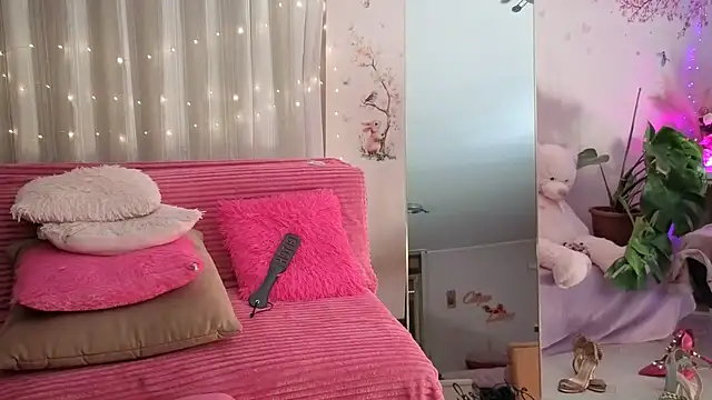 peachgirlmartyna online show from 05-17-26, 02:02