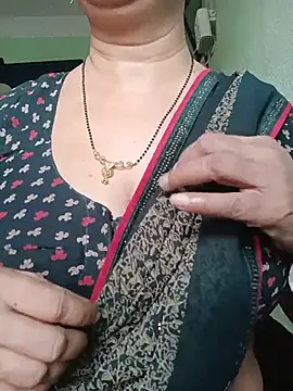 Rosy-B online show from 07-15-26, 12:27