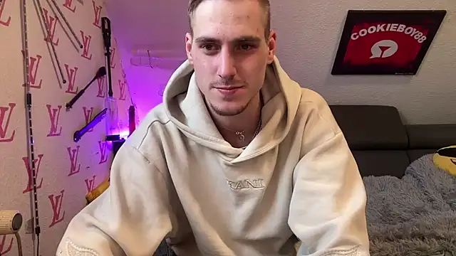 Cookieboy88 online show from 04-09-26, 05:18