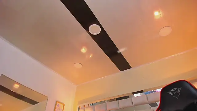 mariiahneedles online show from 02-21-25, 06:40