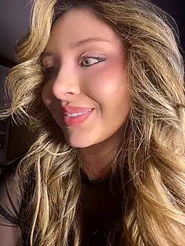 Snapshot of SaraFerreira chatting on 07-29-26, 12:53 SaraFerreira online show from 07-29-26, 12:53