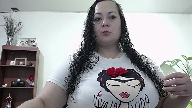 Aleia Taylor online show from 06-25-26, 03:50