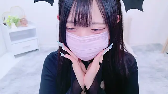 Snapshot of Suzu_ch_xx chatting on 01-02-25, 06:45 Suzu ch xx online show from 01-02-25, 06:45