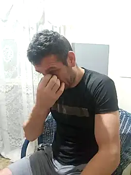 Snapshot of Aian09 chatting on 12-17-24, 02:55 Aian09 online show from 12-17-24, 02:55