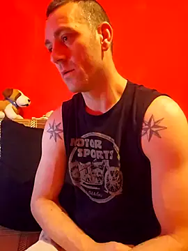 Snapshot of Aian09 chatting on 01-04-25, 05:48 Aian09 online show from 01-04-25, 05:48