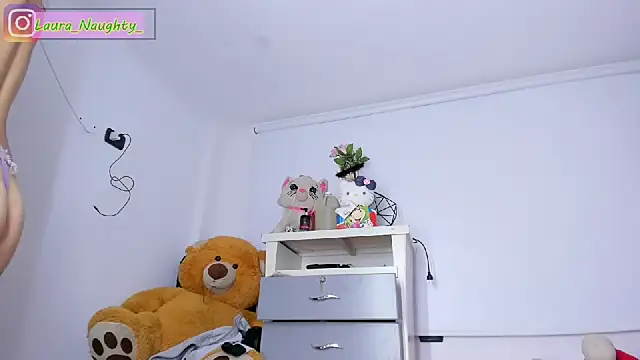Laura naughty  online show from 01-08-25, 08:06