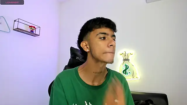 dikey 62 online show from 03-19-25, 08:22