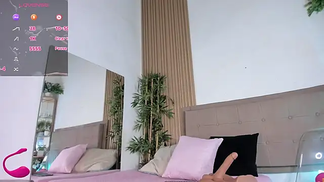 Natasha  Sccott online show from 03-05-25, 08:10