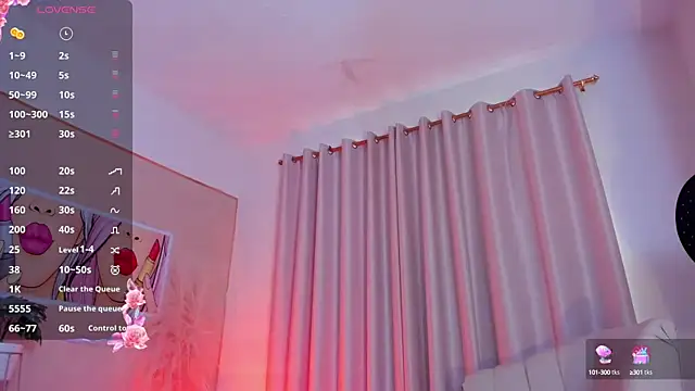 SkiinnyAna online show from 02-22-25, 09:26