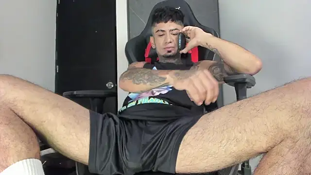 sergiio mesa27 online show from 10-28-25, 11:36