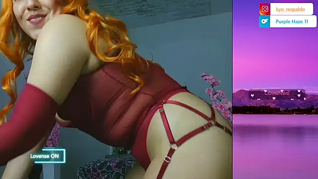 PurpleHaze17 online show from 10-28-25, 12:03